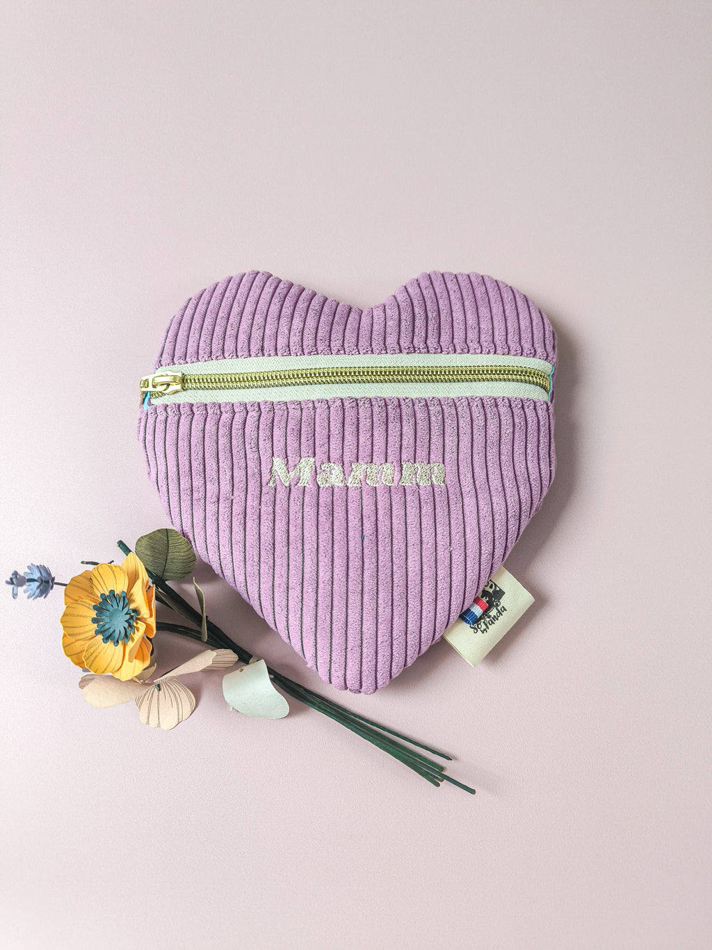 Pochette cœur brodée personnalisée – Cadeau fête des mères